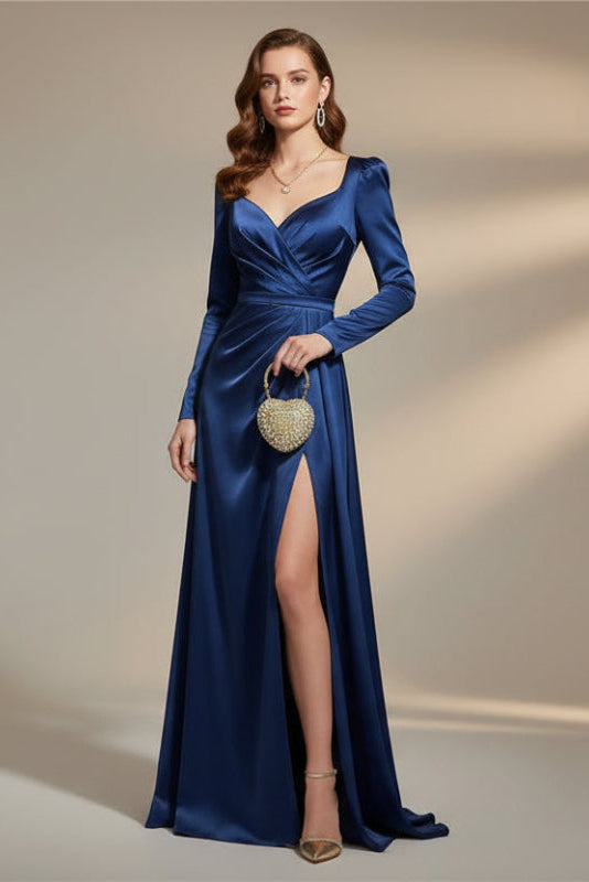 Small Bling Heart Shape Diamond Evening Clutch
