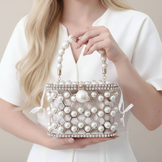 Luna Pearl Radiance Clutch – Elegant Metal Wedding & Evening Handbag