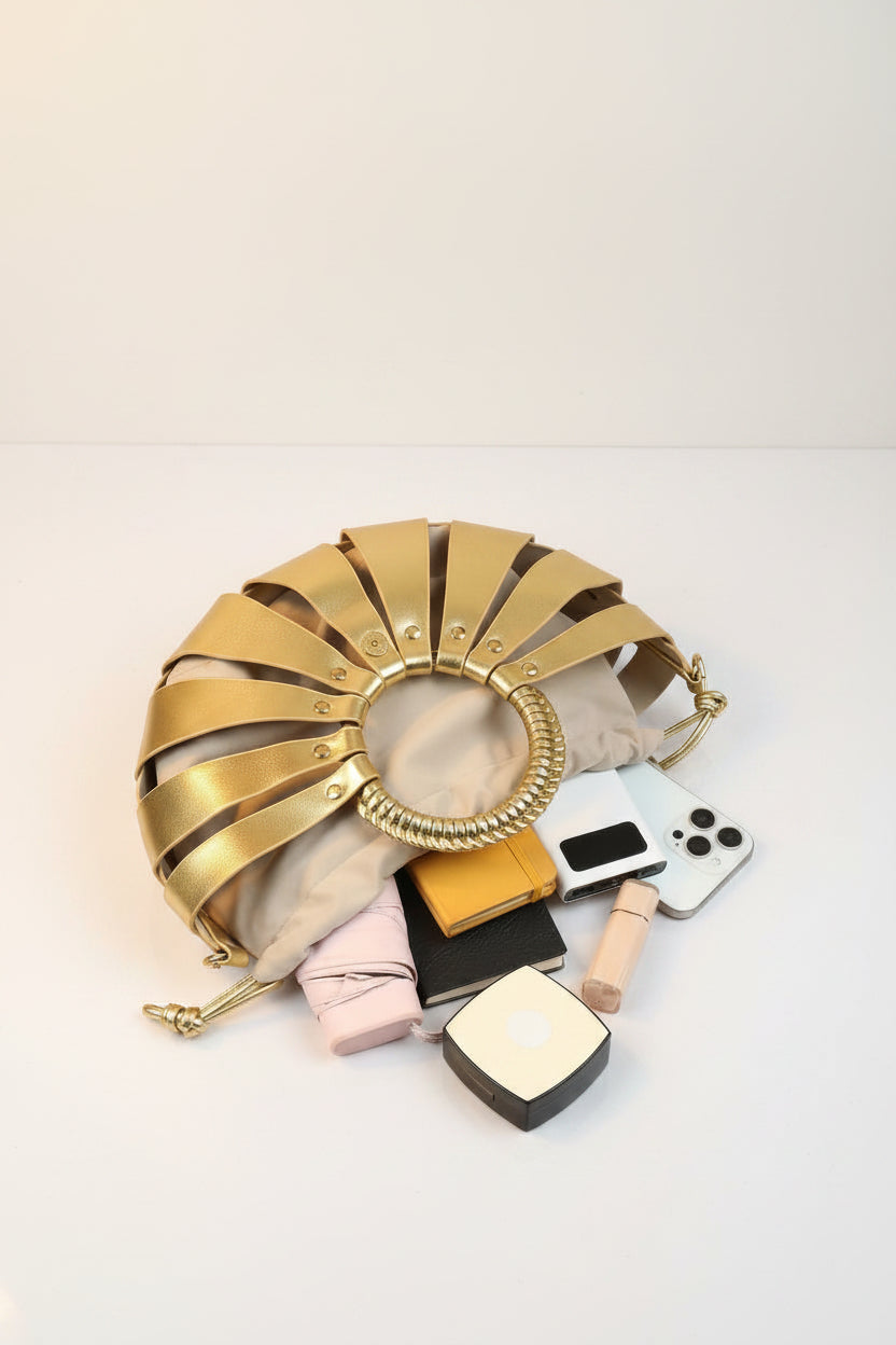 Aurora Arc Clutch