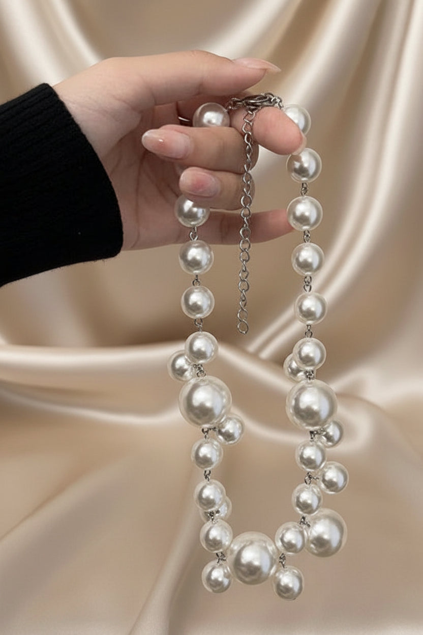 Vintage Hyperbole Bead Pearls Necklace