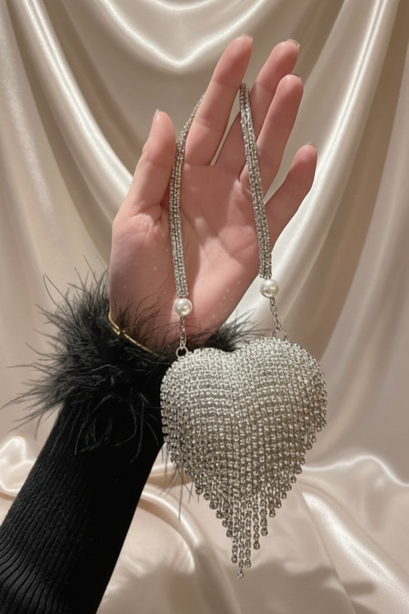Small Bling Heart Shape Diamond Evening Clutch