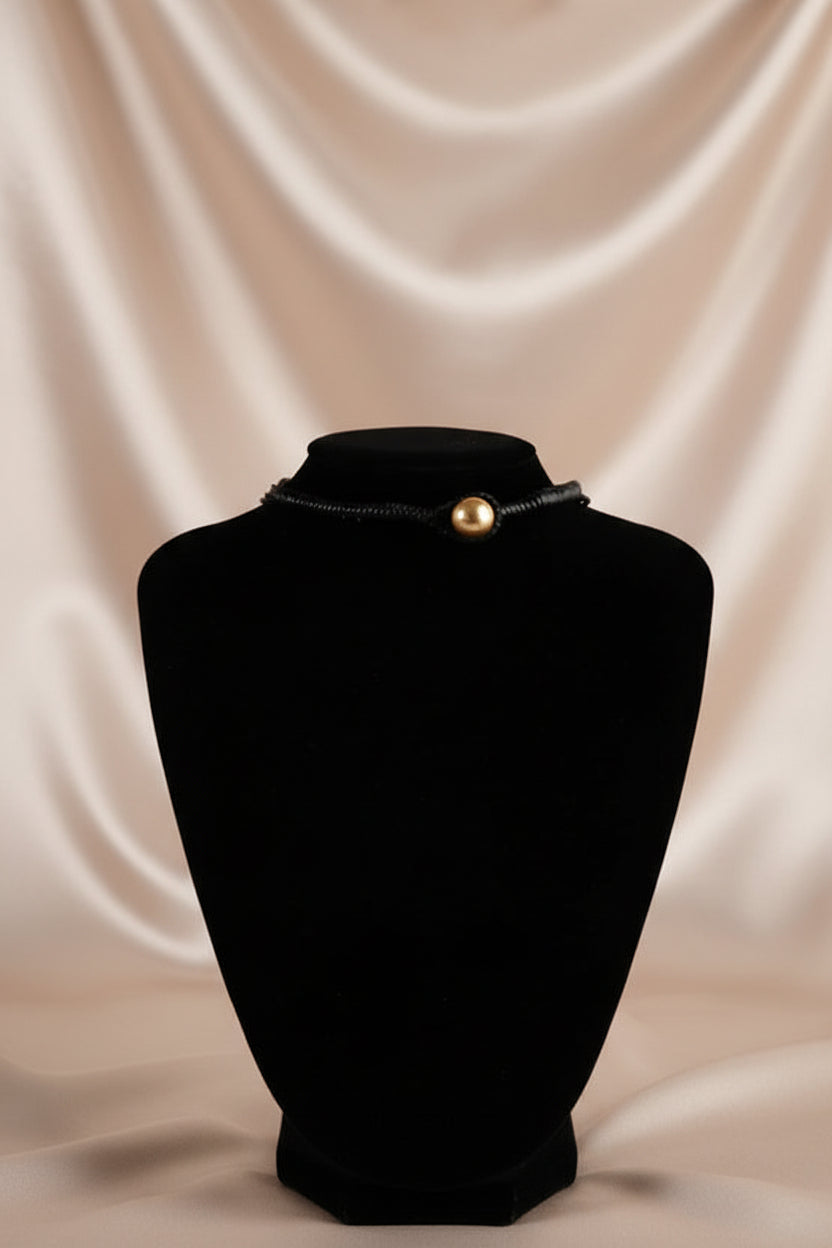 Exaggerated Geometric Round Pendants Necklace