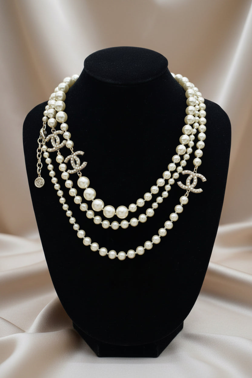 Pearl CC Long Necklace