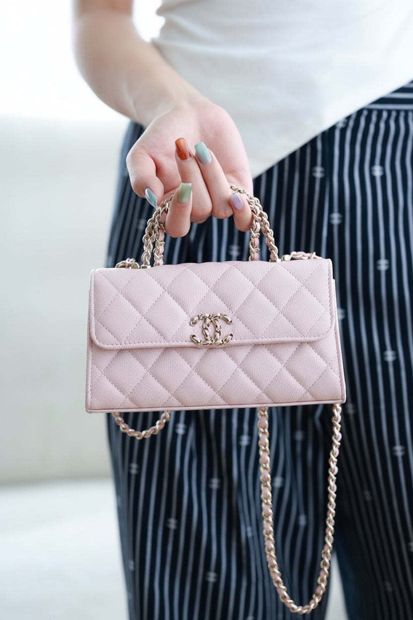 Small Kelly Top Handle Bag