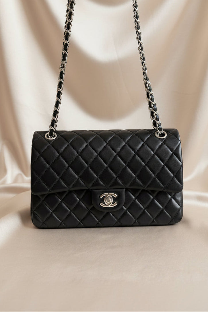 Jumbo Flap Bag Lambskin 25