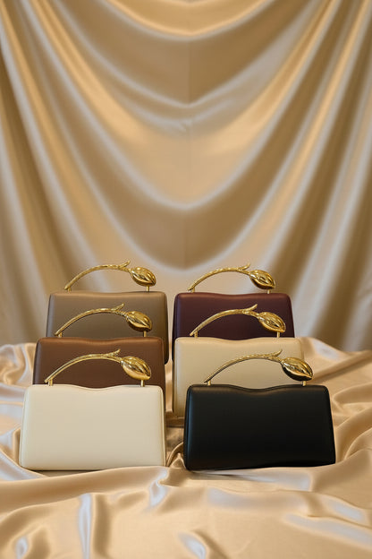 Éclat Sculpt Clutch