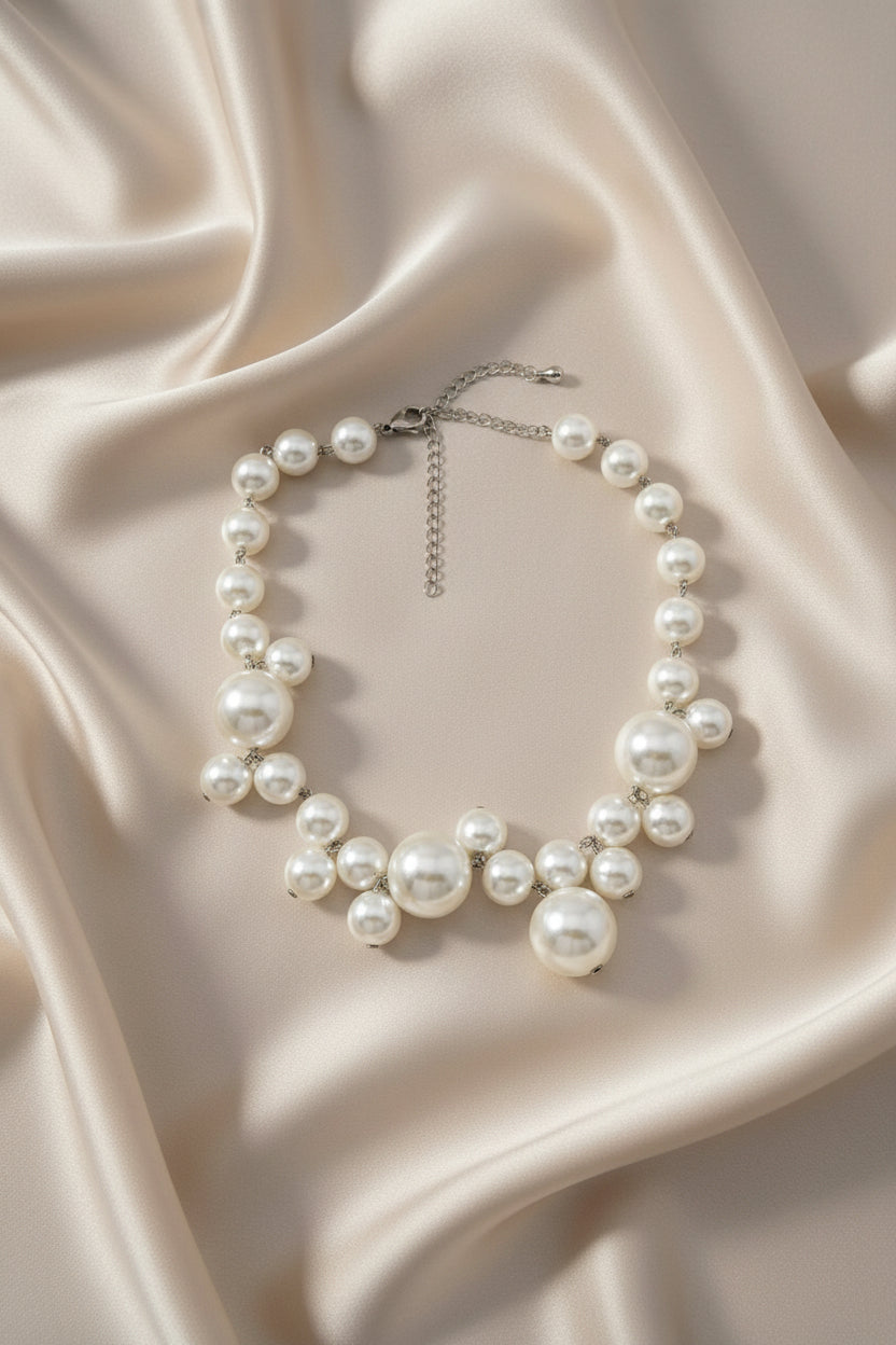Vintage Hyperbole Bead Pearls Necklace