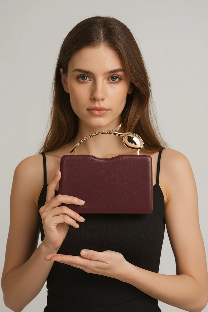Éclat Sculpt Clutch